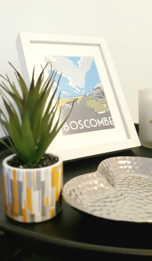 Sea Breeze, 2 Bdr With En-Suites, Private Parking, Internet- Sleeps 4 Ppl ボーンマス エクステリア 写真